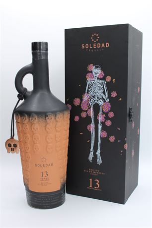 1x Soledad Edicion Dia de Muertos 13 ans Extra Anejo - 750ml