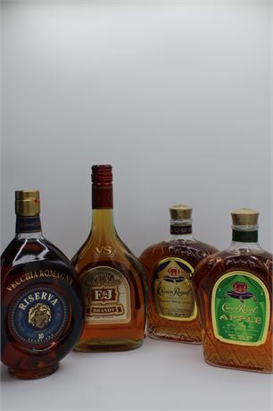 Lot de 4 bouteilles d'alcool forts - Brandy & Whisky
